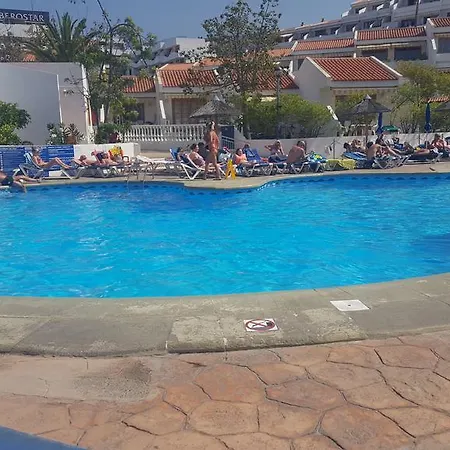 Apartment On Americas *