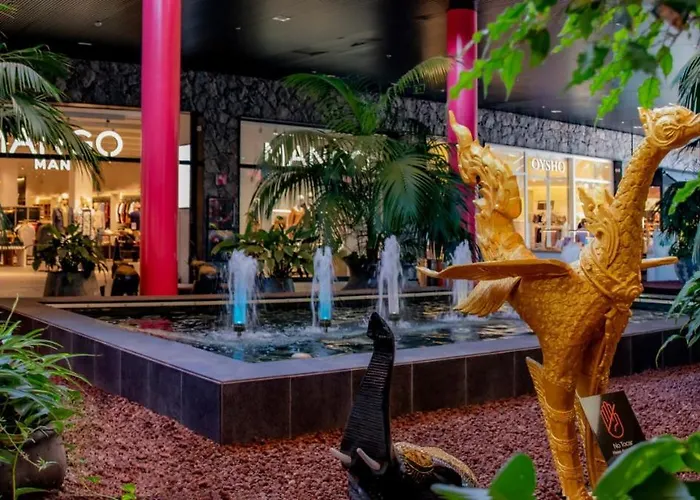 On Americas * プラヤ・デ・ラス・アメリカス